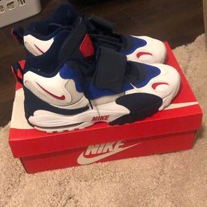 Men’s air max speed turf size 10